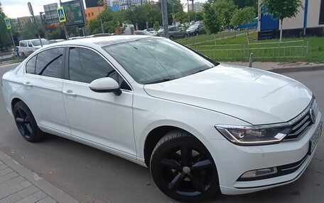 Volkswagen Passat B8 рестайлинг, 2019 год, 2 200 000 рублей, 3 фотография