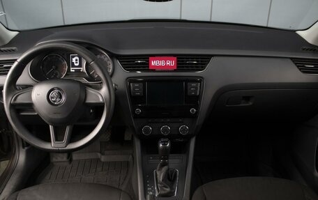 Skoda Octavia, 2020 год, 1 850 000 рублей, 5 фотография