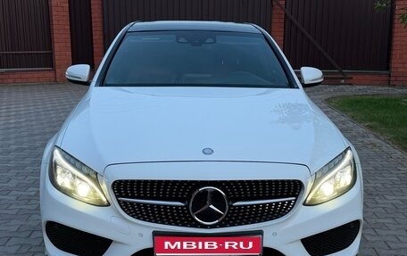 Mercedes-Benz C-Класс, 2014 год, 2 500 000 рублей, 1 фотография