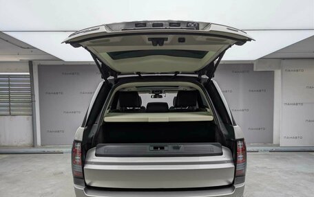 Land Rover Range Rover IV рестайлинг, 2015 год, 3 797 000 рублей, 7 фотография
