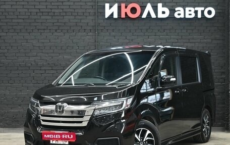 Honda Stepwgn IV, 2018 год, 2 150 000 рублей, 1 фотография