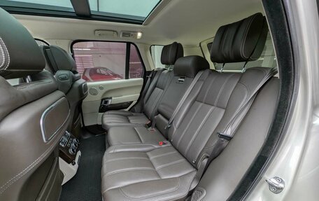 Land Rover Range Rover IV рестайлинг, 2015 год, 3 797 000 рублей, 16 фотография