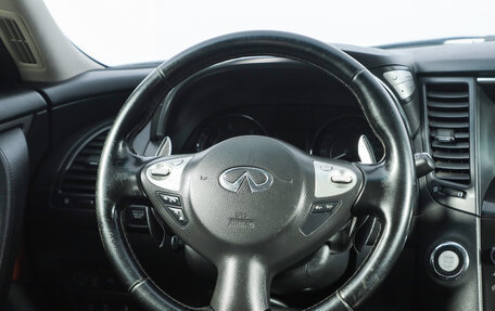 Infiniti QX70, 2013 год, 2 489 000 рублей, 12 фотография