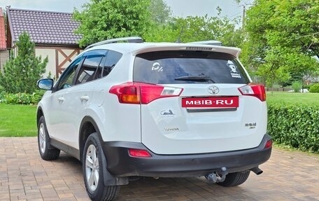 Toyota RAV4, 2013 год, 1 650 000 рублей, 5 фотография