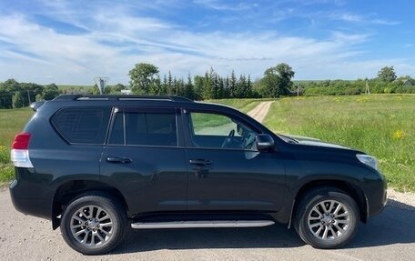Toyota Land Cruiser Prado 150 рестайлинг 2, 2010 год, 2 570 000 рублей, 6 фотография