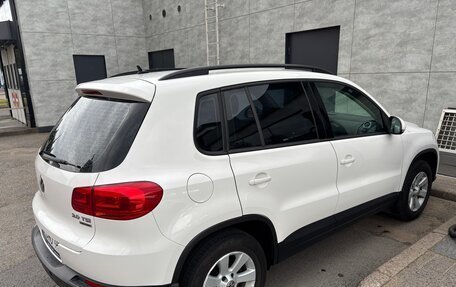 Volkswagen Tiguan I, 2011 год, 1 350 000 рублей, 3 фотография