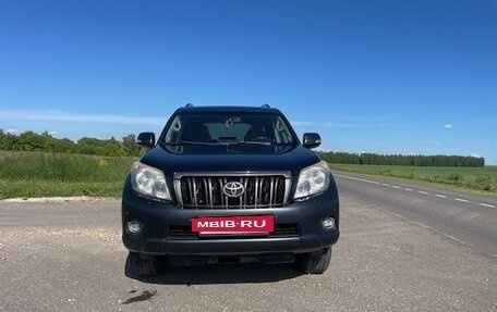 Toyota Land Cruiser Prado 150 рестайлинг 2, 2010 год, 2 570 000 рублей, 2 фотография