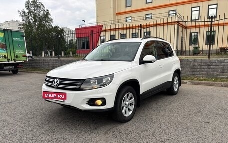 Volkswagen Tiguan I, 2011 год, 1 350 000 рублей, 2 фотография