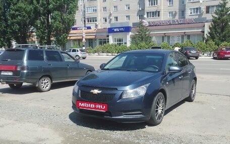 Chevrolet Cruze II, 2009 год, 670 000 рублей, 6 фотография