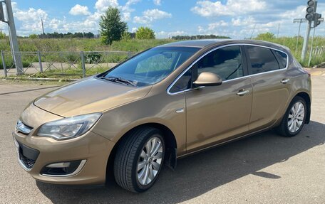 Opel Astra J, 2012 год, 680 000 рублей, 11 фотография