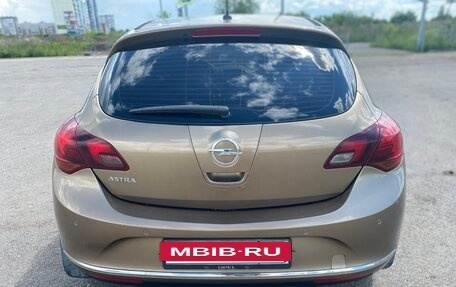 Opel Astra J, 2012 год, 680 000 рублей, 7 фотография