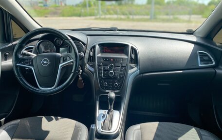 Opel Astra J, 2012 год, 680 000 рублей, 31 фотография
