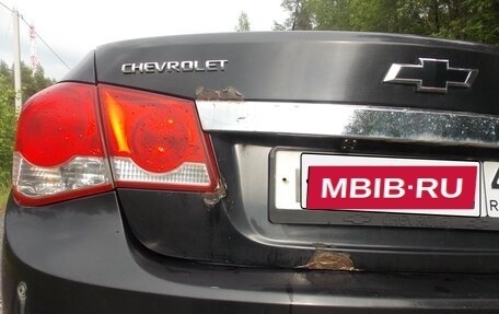 Chevrolet Cruze II, 2011 год, 595 000 рублей, 3 фотография