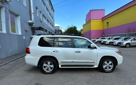 Toyota Land Cruiser 200, 2013 год, 3 406 000 рублей, 8 фотография