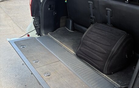 Toyota Land Cruiser 200, 2013 год, 3 406 000 рублей, 16 фотография