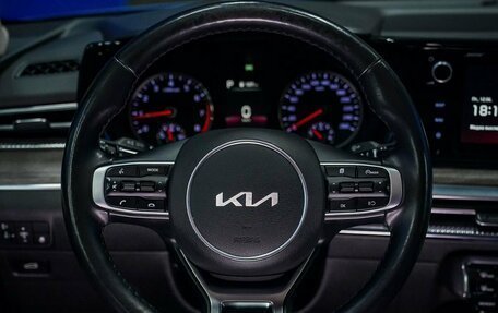 KIA K5, 2022 год, 3 280 000 рублей, 26 фотография