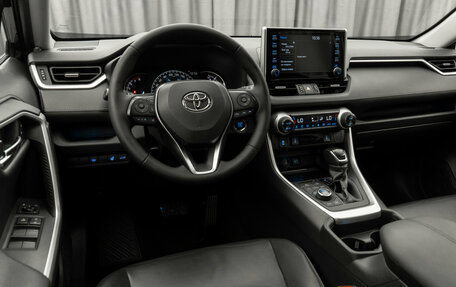 Toyota RAV4, 2019 год, 3 090 000 рублей, 9 фотография