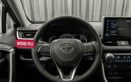 Toyota RAV4, 2019 год, 3 090 000 рублей, 12 фотография