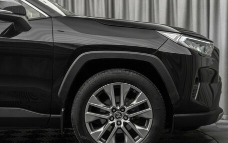 Toyota RAV4, 2019 год, 3 090 000 рублей, 29 фотография
