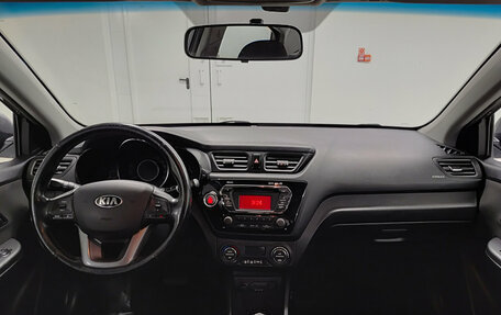 KIA Rio III рестайлинг, 2014 год, 878 000 рублей, 18 фотография