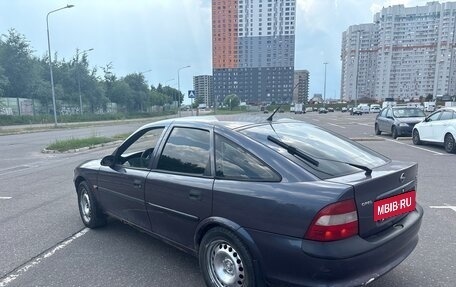 Opel Vectra B рестайлинг, 1996 год, 49 000 рублей, 4 фотография