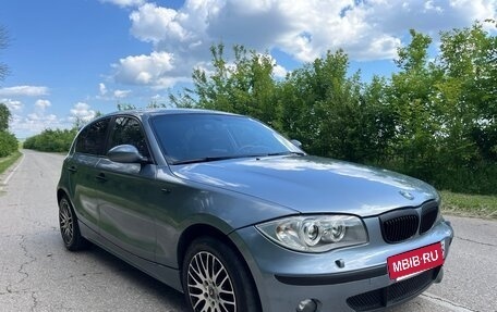 BMW 1 серия, 2005 год, 650 000 рублей, 3 фотография