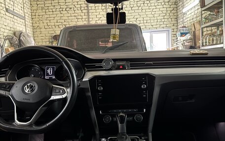 Volkswagen Passat B8 рестайлинг, 2020 год, 2 100 000 рублей, 14 фотография