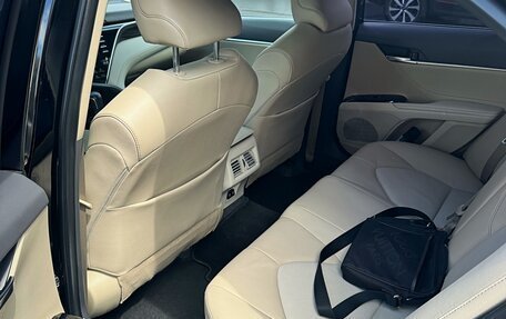 Toyota Camry, 2019 год, 2 750 000 рублей, 11 фотография