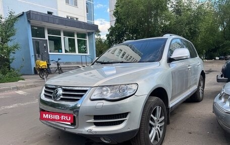 Volkswagen Touareg III, 2008 год, 675 000 рублей, 3 фотография