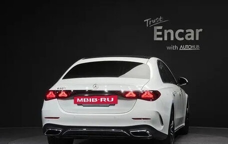 Mercedes-Benz E-Класс, 2025 год, 5 932 000 рублей, 5 фотография
