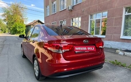 KIA Rio III рестайлинг, 2016 год, 860 000 рублей, 2 фотография