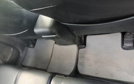 Mitsubishi Outlander III рестайлинг 3, 2015 год, 2 100 000 рублей, 17 фотография