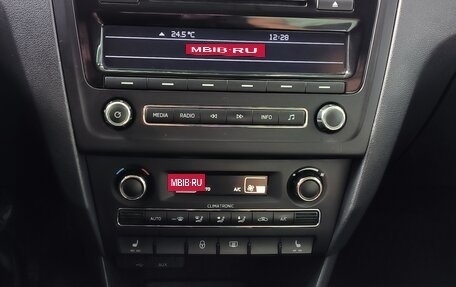 Skoda Rapid I, 2014 год, 1 000 000 рублей, 12 фотография
