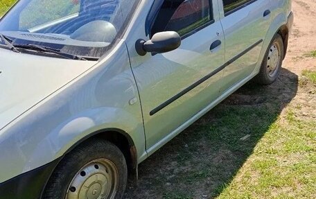 Renault Logan I, 2005 год, 200 000 рублей, 2 фотография