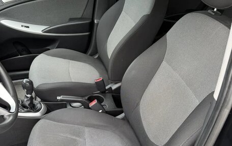 Hyundai Solaris II рестайлинг, 2012 год, 510 000 рублей, 6 фотография