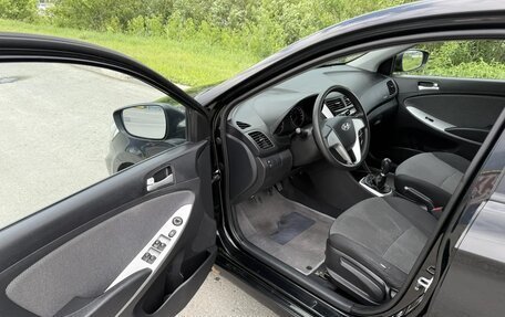 Hyundai Solaris II рестайлинг, 2012 год, 510 000 рублей, 5 фотография