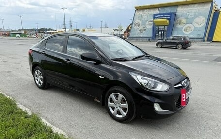 Hyundai Solaris II рестайлинг, 2012 год, 510 000 рублей, 11 фотография