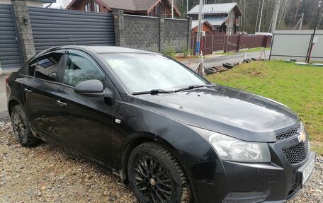 Chevrolet Cruze II, 2009 год, 350 000 рублей, 2 фотография
