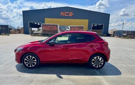 Mazda Demio IV, 2015 год, 1 050 000 рублей, 4 фотография