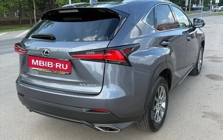 Lexus NX I, 2019 год, 2 950 000 рублей, 7 фотография