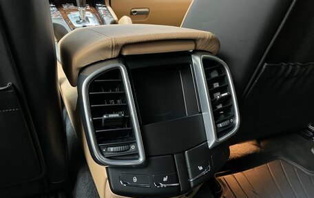 Porsche Cayenne III, 2014 год, 4 095 000 рублей, 17 фотография