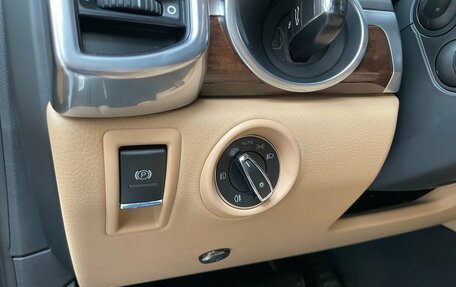 Porsche Cayenne III, 2014 год, 4 095 000 рублей, 21 фотография