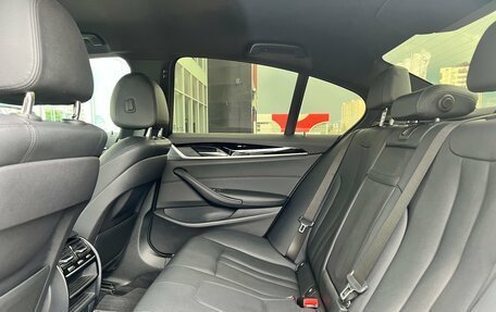 BMW 5 серия, 2018 год, 2 990 000 рублей, 9 фотография