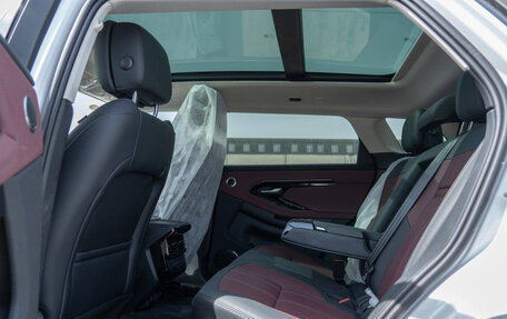 Land Rover Range Rover Evoque II, 2026 год, 5 416 000 рублей, 2 фотография