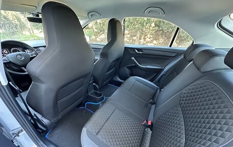 Skoda Rapid I, 2015 год, 1 697 000 рублей, 28 фотография