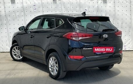 Hyundai Tucson III, 2017 год, 2 000 000 рублей, 5 фотография