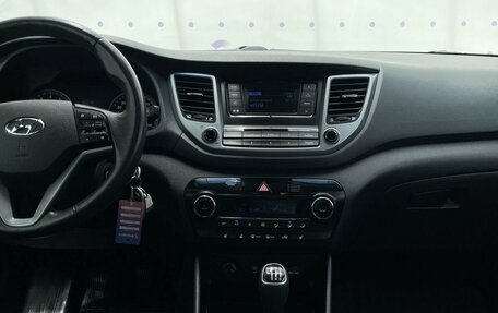 Hyundai Tucson III, 2017 год, 2 000 000 рублей, 16 фотография