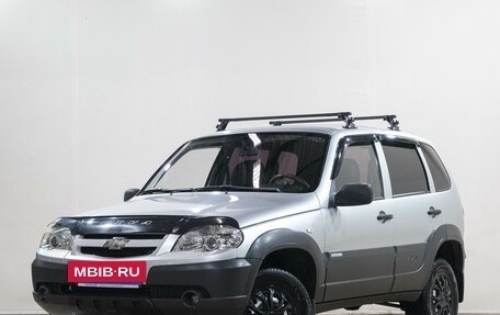 Chevrolet Niva I рестайлинг, 2011 год, 599 000 рублей, 4 фотография
