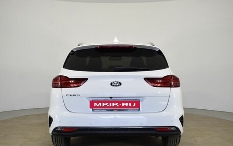 KIA cee'd III, 2019 год, 1 950 000 рублей, 6 фотография