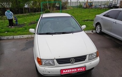 Volkswagen Polo III рестайлинг, 2000 год, 400 000 рублей, 1 фотография